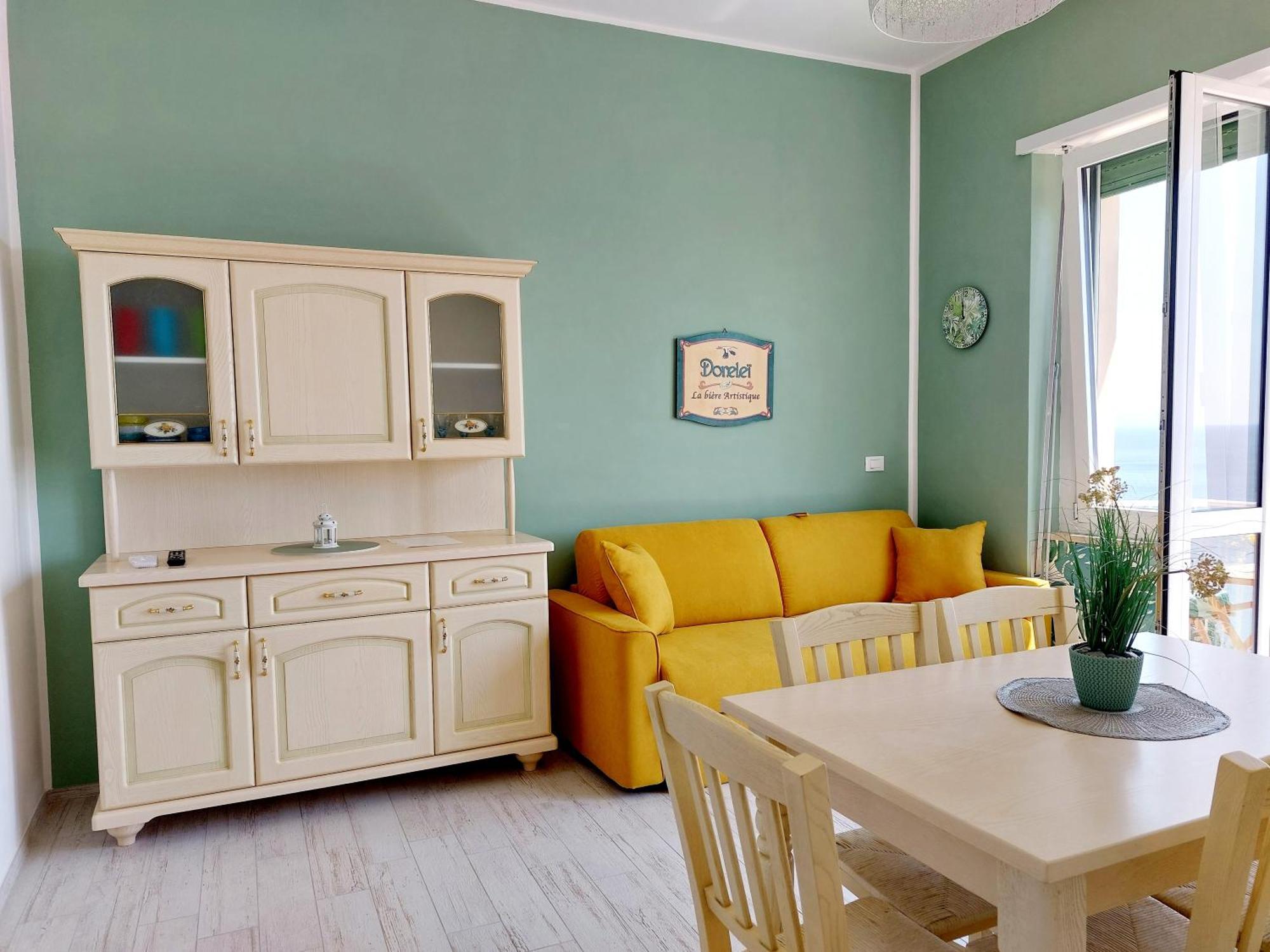 ברג'ג'י Una Finestra Sul Mare Home 2 מראה חיצוני תמונה